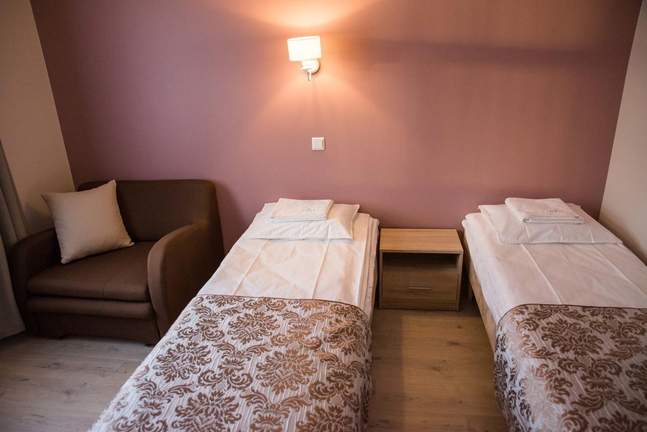 Ankur Hotell Mustvee Exteriör bild
